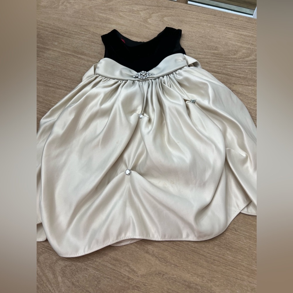 Princess faith black and champagne color formal dress 4T